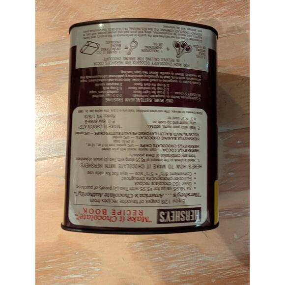 Hershey's Cocoa "Great for Baking" Tin - Features recipe on back - VTG! - Picture 3 of 4